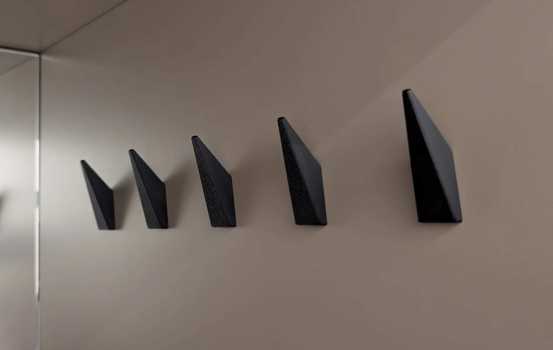 3D Printable Hooks — v dark variation 1